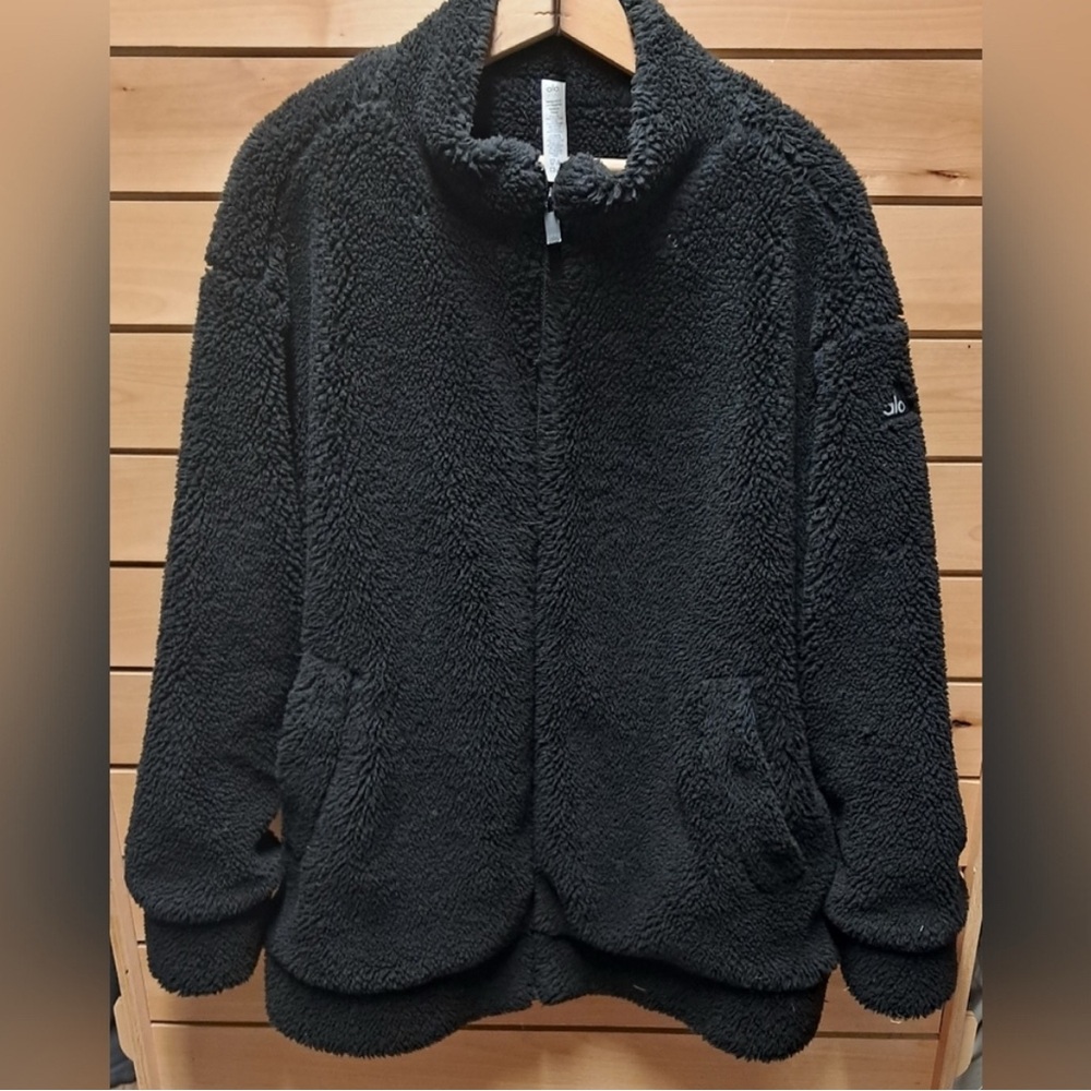 ALO Yoga Black Plush Sherpa Zip-Up Jacket